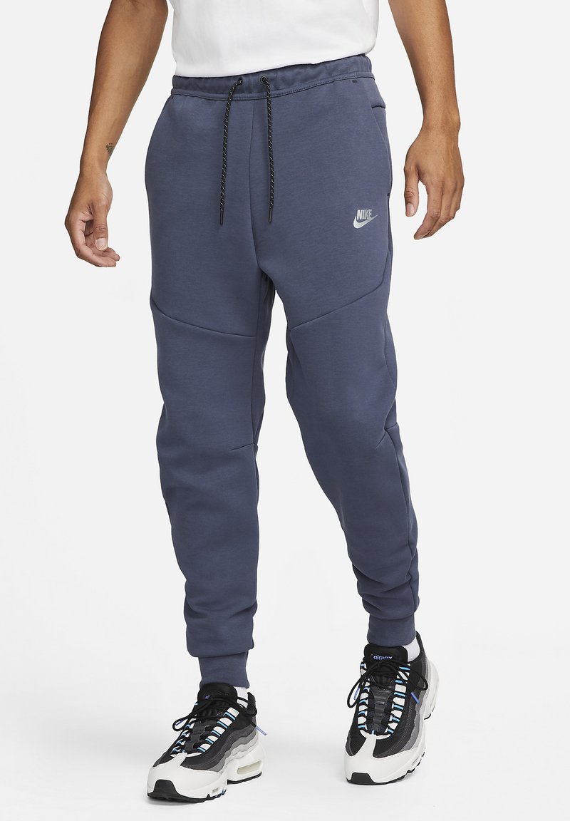 Nike Sportswear M TCH FLC S Tracksuit bottoms thunder blue metallic