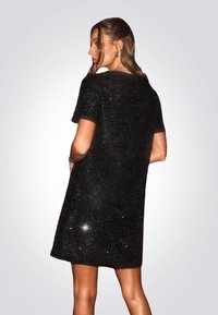 Cupshe Vestido de cóctel - black
