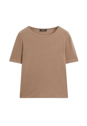 Short-sleeve, round-neck, plain brown T-shirt with a regular fit and a visible brand label inside the collar.