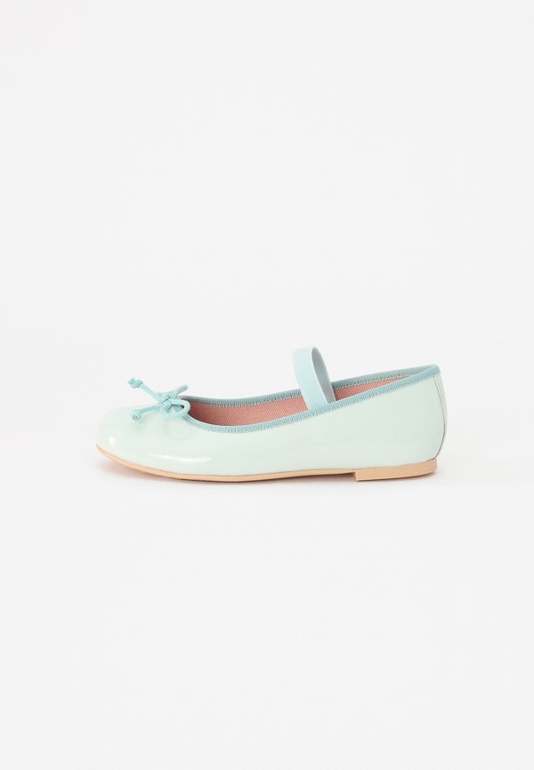 AMI - Riemchenballerina - naple light blu