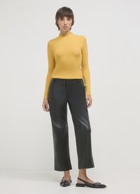 Calliope À COL ROULÉ  - Strickpullover - jaune
