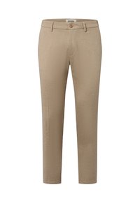 Pantalons beiges ajustés avec un motif texturé, fermeture éclair et bouton unique ; design slim-fit avec poches latérales et jambe droite.