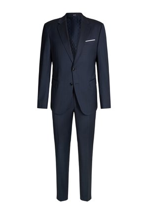 Marineblauw pak met een single-breasted blazer met twee knopen, bijpassende broek en een gestructureerde binnenvoering, vergezeld van een witte pochet.