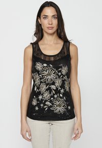Top negru fără mâneci cu inserții din dantelă, prezentând broderie florală aurie și paiete. Textură netedă, cu decolteu rotund și croială lejeră.