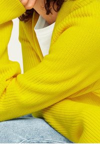 hessnatur Kofta - yellow