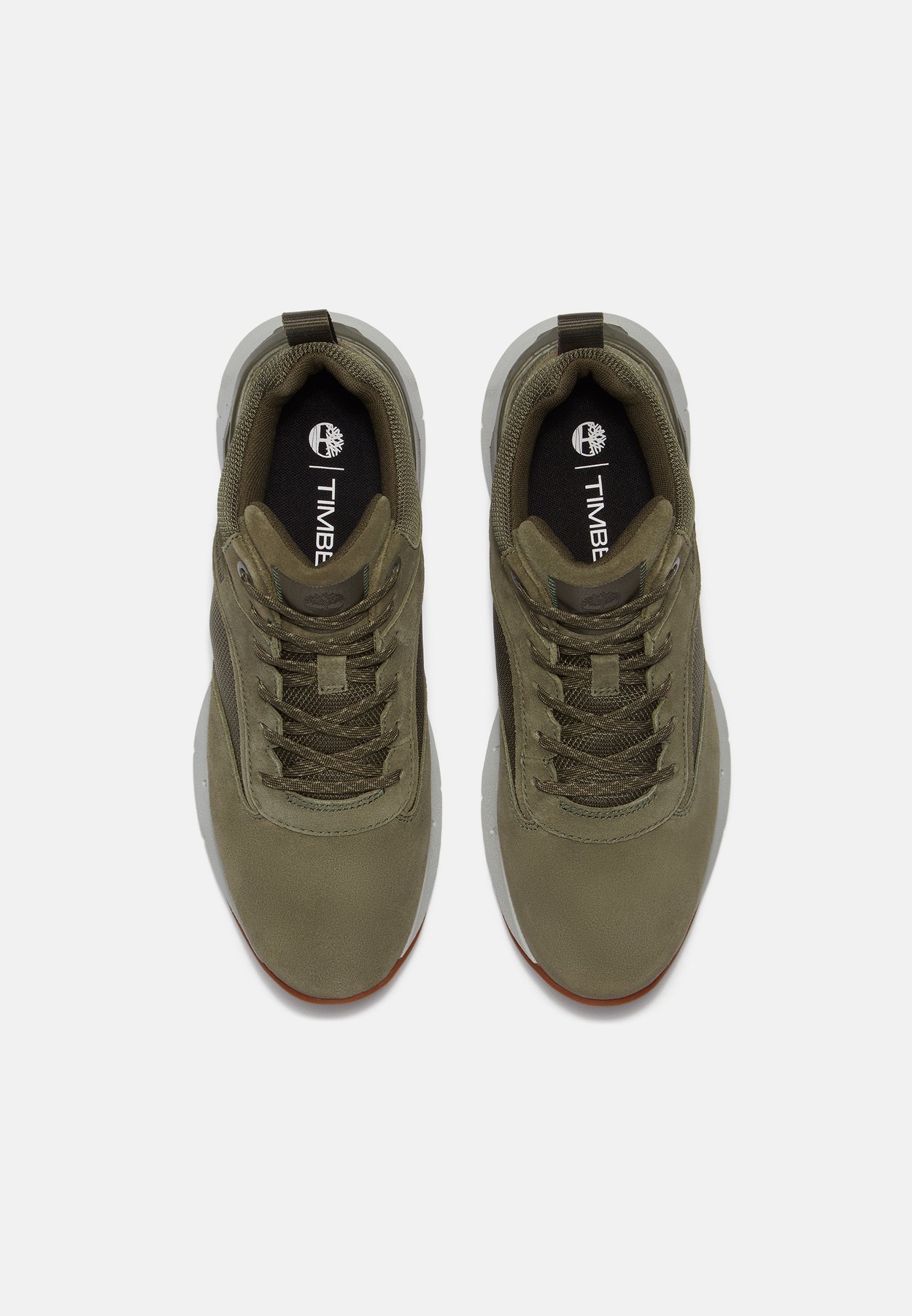Sneaker high