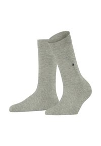 Hellgraue Socken aus einem weichen, strukturierten Material, mit einem gerippten Design, kniehoher Länge und einem kleinen schwarzen Logoakzent.