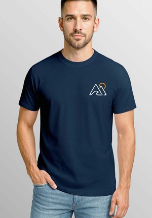 OUTDOOR BRUSTLOGO BERGE WANDERN SOMMER FASHION STREETSTYLE - Print T-shirt - navy