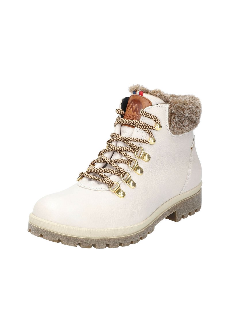 Bottine en cuir blanc avec un col en fourrure synthétique, œillets dorés et lacets marron. Semelle en caoutchouc texturée avec un léger talon.