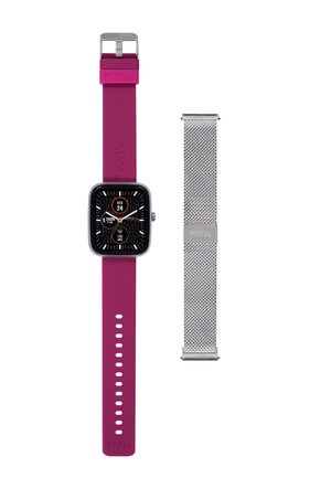 Smartwatch med en firkantet sort skærm, pink silikonerem og en sølvmetalnetrem på siden. Bemærkelsesværdige detaljer inkluderer en spænde og markeringer.