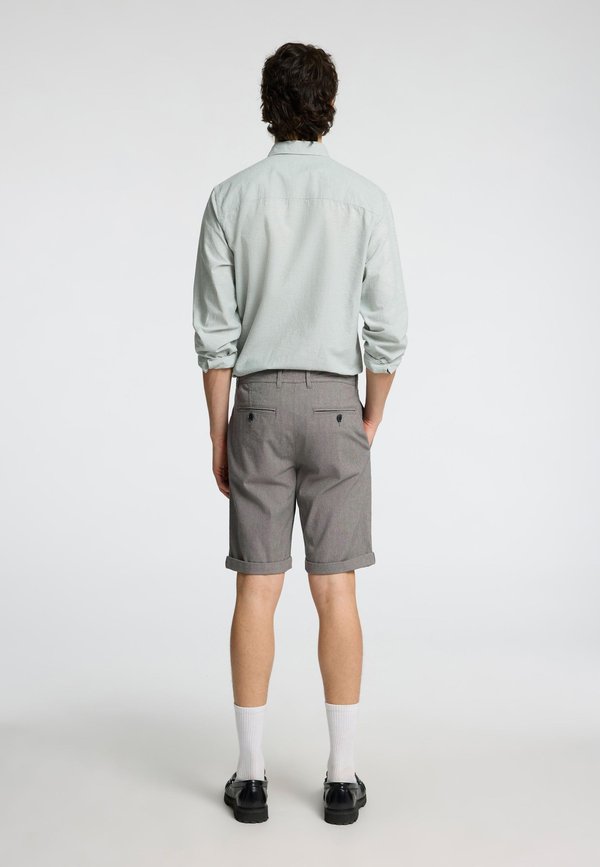 LUTON FLEX NOOS - Shorts3