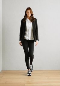 Tamaris Tossud - black