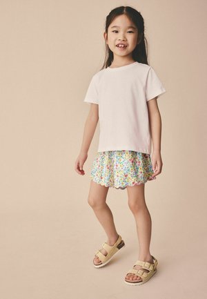 Next, REGULAR FIT - SCALLOP TRIM TEXTURED SHORTS . - Shorts - pink blue floral