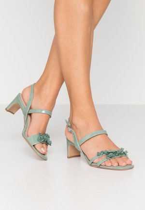 Tamaris Sandals - sage