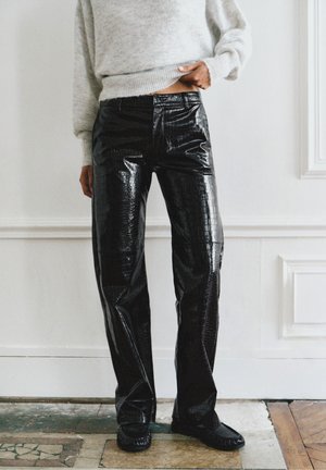 PULL&BEAR, Pantalon classique - black
