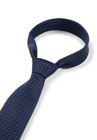 Marineblaue Krawatte mit strukturiertem, gemustertem Design, das kleine Rautenmuster zeigt. Aus Seide gefertigt, mit einer glatten Oberfläche und klassischer Form.