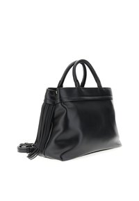Borsa nera in pelle con texture liscia, dotata di due manici superiori, una tracolla rimovibile e dettagli a frangia laterali.
