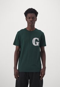 GANT GRAPHIC - Camiseta estampada - tartan green