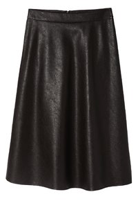 Jupe A-line en simili cuir noir avec une texture lisse, un design minimaliste et une fermeture éclair à l'arrière. La jupe présente une coupe à hauteur de genoux.