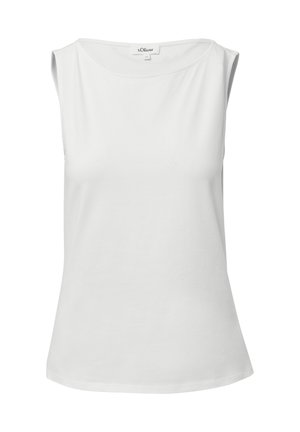 Haut sans manches blanc en tissu doux. Présente un col rond et une légère drapé, sans motifs ni embellissements.