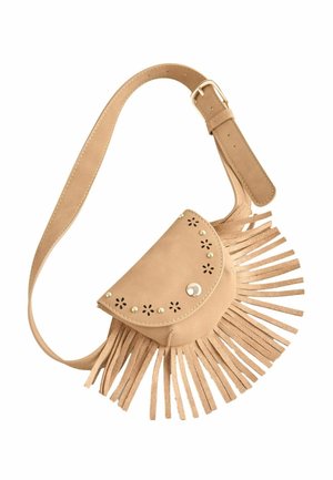 Geantă de curea din piele întoarsă bej cu detalii cu franjuri, decupaje florale, capse aurii și închidere cu cataramă pe o curea reglabilă.