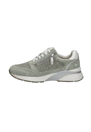 Chaussure de sport vert clair en matériaux mesh et daim, avec un détail de fermeture éclair sur le côté, des lacets blancs, des accents texturés et une semelle rembourrée.