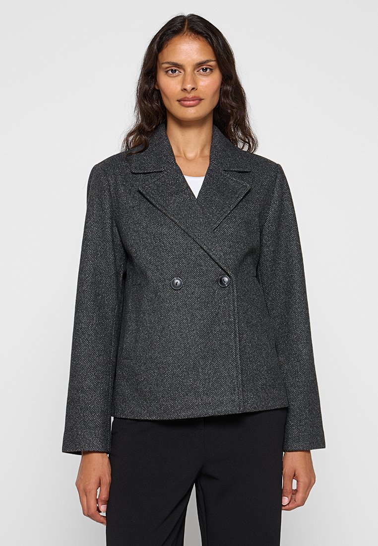 Chaqueta fina