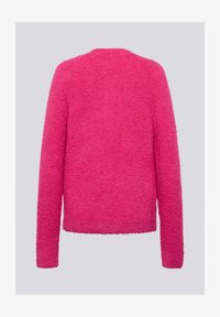 Unselected, pink
