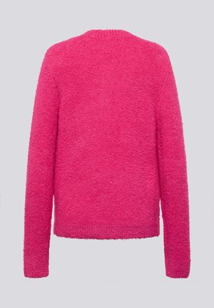 Rosa flauschiger Pullover, lange Ärmel, runder Ausschnitt, strukturierter Stoff, mittellang, schlichtes Design, keine sichtbaren Verschlüsse oder Muster.