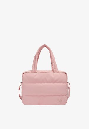 Sac pour ordinateur portable rembourré rose clair avec doubles poignées et bandoulière réglable, avec un petit emblème en forme de bouclier à l'avant.