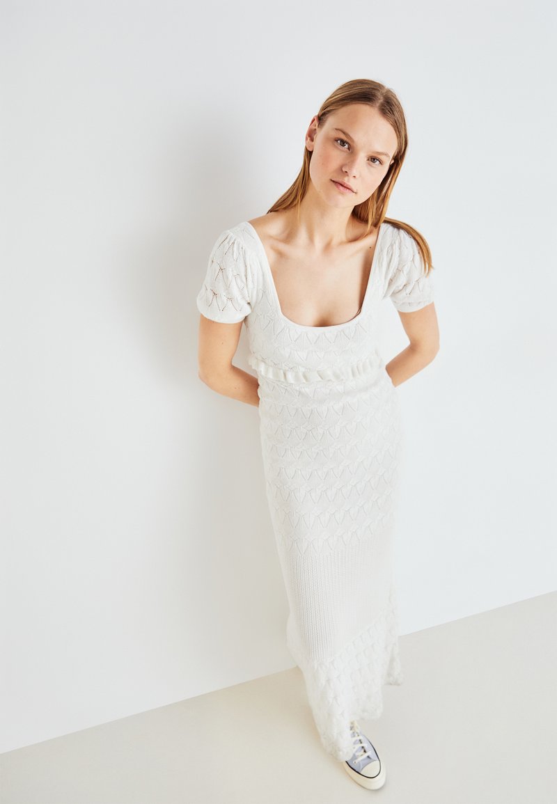 Pepe Jeans - GOLDIE DRESS - Robe longue - mousse white, Agrandir