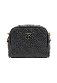 Bolso de mano acolchado negro con un diseño texturizado, detalles en hardware dorado y una placa de logo triangular en la parte frontal. Cierre de cremallera.