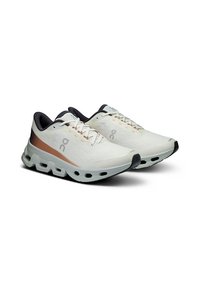 On CLOUDSPARK - Road running shoes - ivory glacier