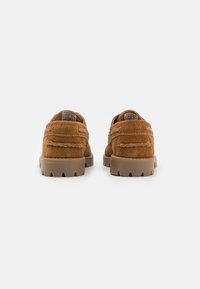 Friboo LEATHER - Náuticos - tan