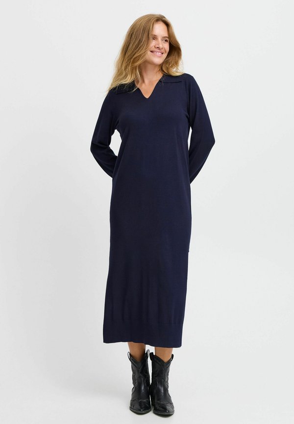 PZSARA Dress - Strickkleid - dark sapphire