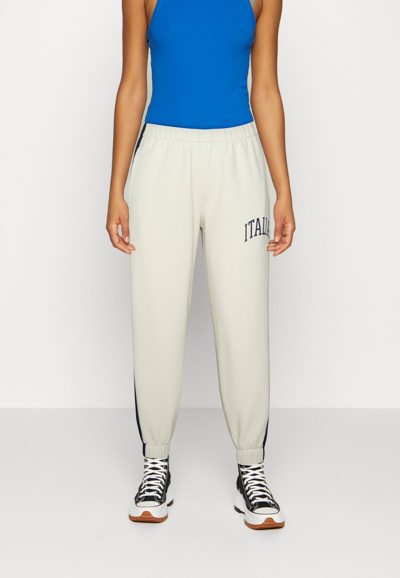 Hollister Co. DARK ACADEMIA DAD JOGGER Tracksuit bottoms birch/off