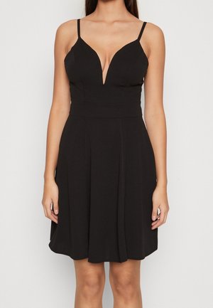 Cocktailjurk - black