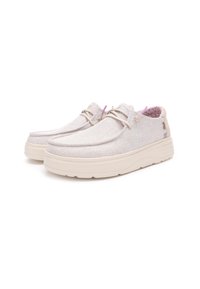 Light gray casual shoes with a textured fabric upper, beige midsole, and a patterned purple interior lining. Features minimal lace design.