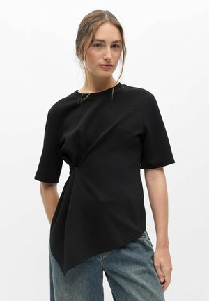 Object - T-shirt z nadrukiem