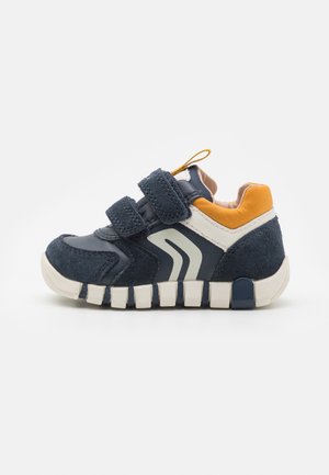 IUPIDOO  - Scarpe a strappo - navy/curry