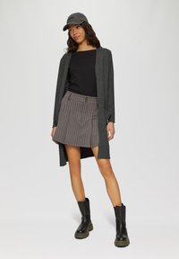 QS Vest - schwarz