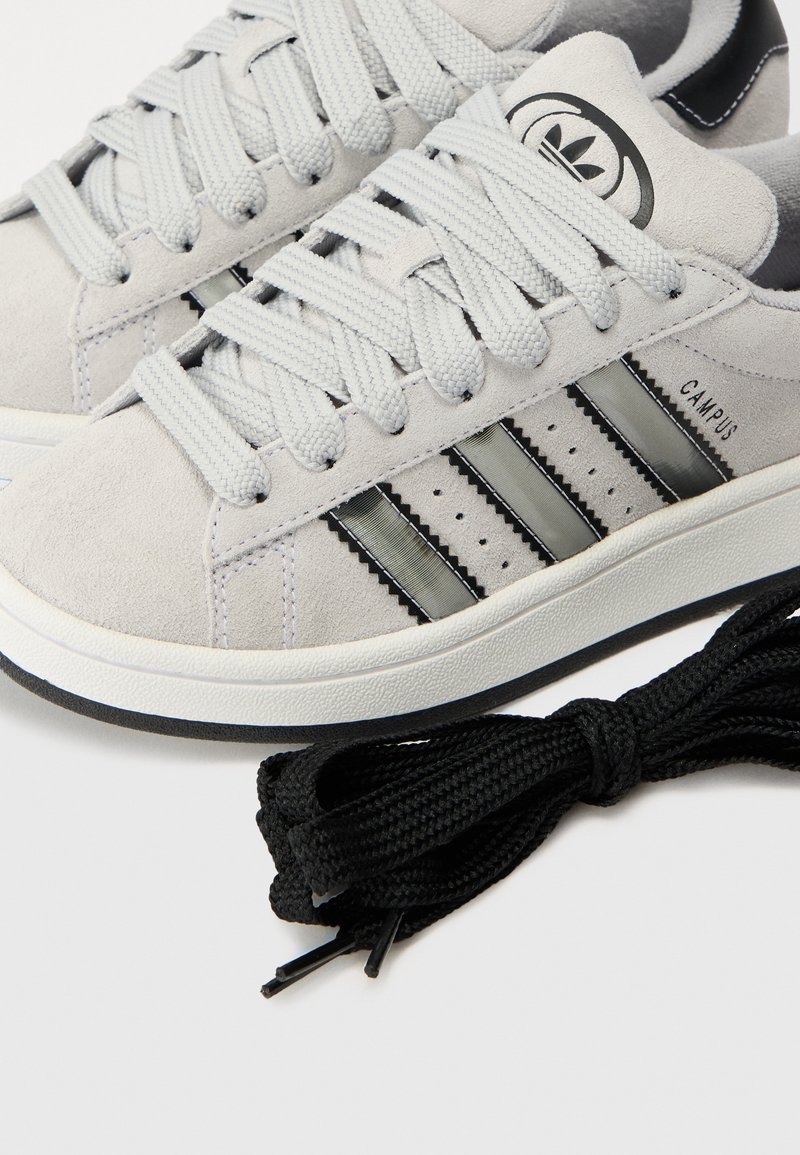 adidas gazelle silver green womens Adidas Campus 00s Grey White