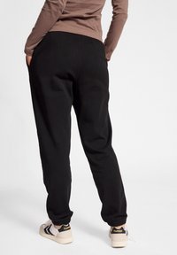 Hummel Hmlic Claude - Pantalones Regulares Para Hombre