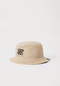 SALINAS - Platmale - tan