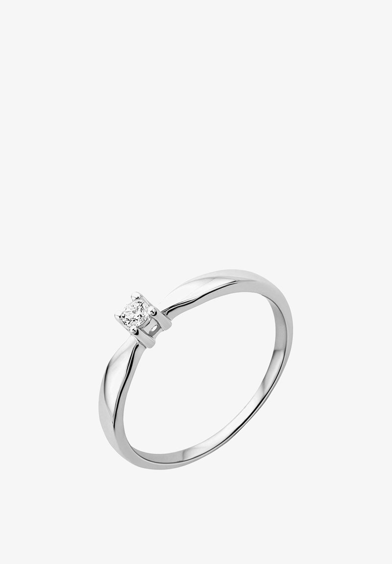 Srebrn prstan z gladkim, zavitim pasom in enim okroglim diamantom nastavljenim v štirih prstih na vrhu.