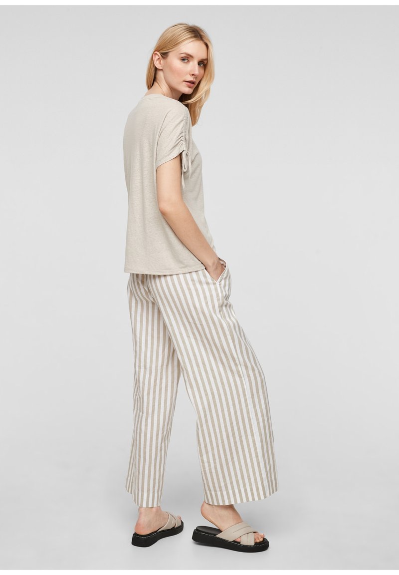 Damen T-Shirts | QS by s.Oliver T-Shirt basic beige/sand - NK19866 Damen T-Shirts | QS by s.Oliver T-Shirt basic beige/sand - NK19866