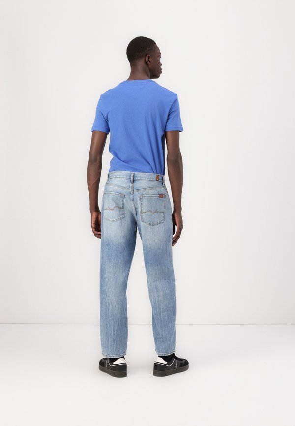 RYAN OUTLINE - Loose Jeans2