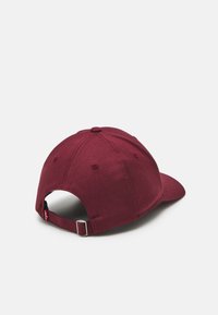 Levi's® HOUSEMARK FLEXFIT UNISEX - Gorra - bordeaux