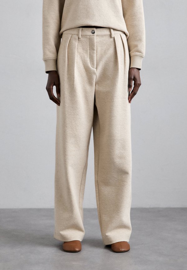 TRISTAN PANT IN CLOQUE - Trousers - oatmeal melange