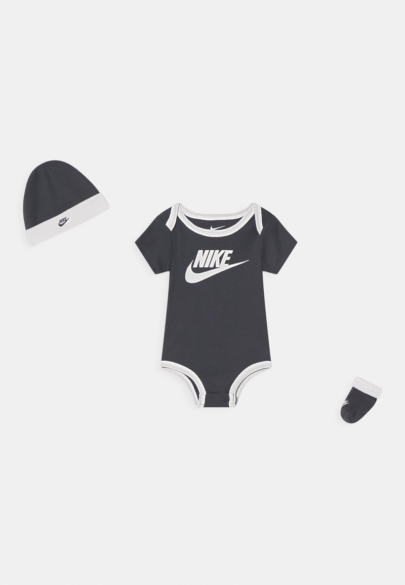 Nike Sportswear NIKE BABY 3 PIECE GIFT SET BODY BOOTIES & BEANIE UNISEX Muts anthracite